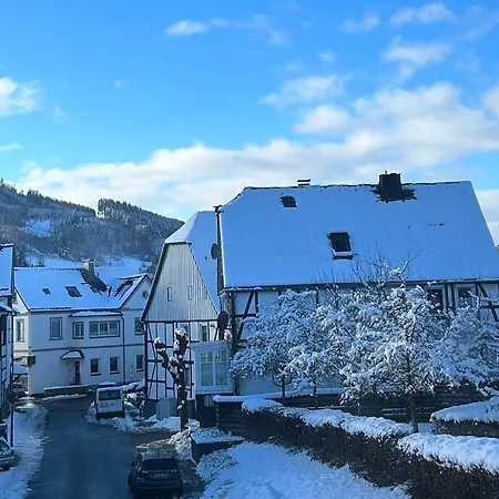 Stilvolles Mit Garten Im Ortskern Von