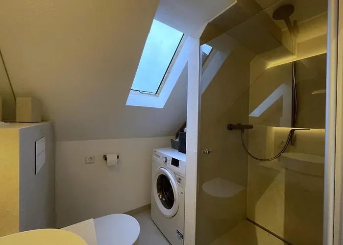 Stilvolles Mit Garten Im Ortskern Von Tatil Evi *